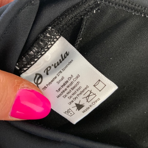 Black Araceli crop hooked bra - Picture 3 of 6